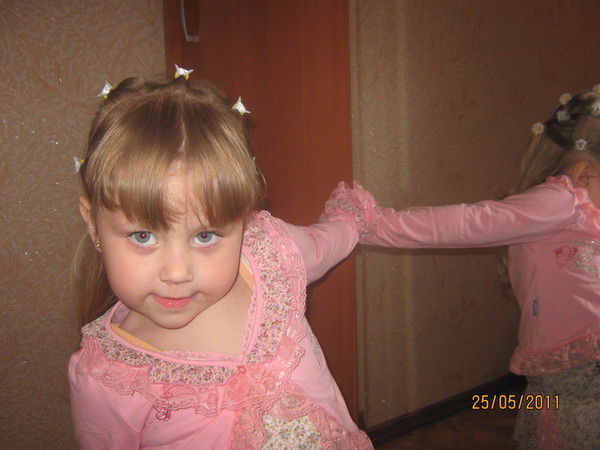 Лариса Луканова