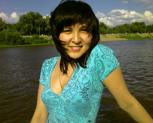 Махаббат Тенисова