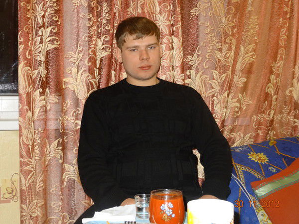 Максим Гладков