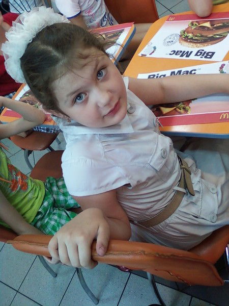 Наташа Владова