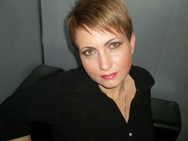 Елена Белая