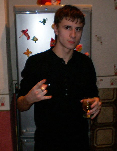 Владимир Петров