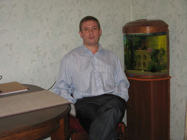 Денис Платонов