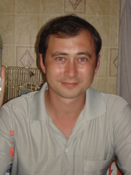 Виталий Олейник