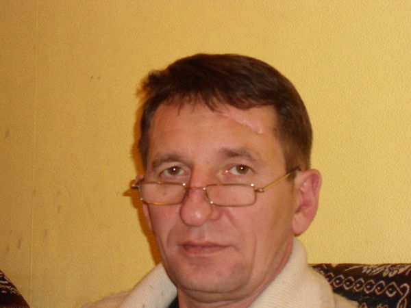 Геннадий Иванов