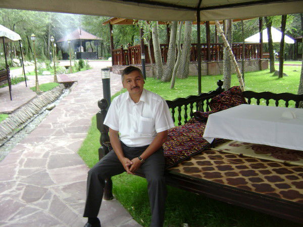 Олег Нуртазаев