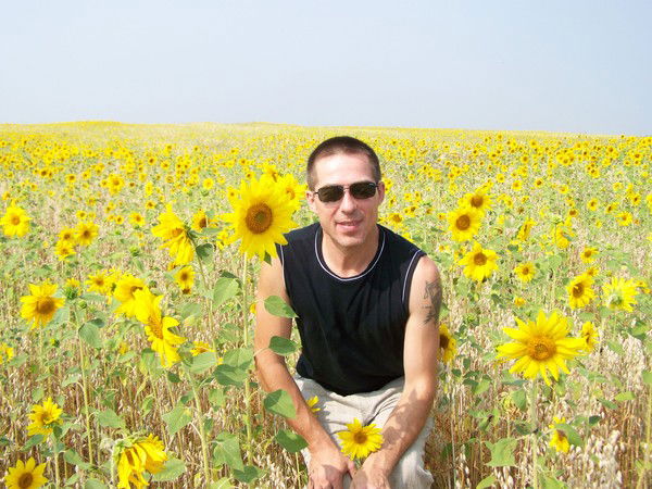 Саша Татаринов