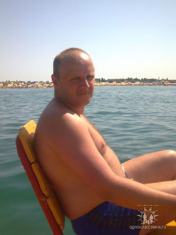 Александр Толстов