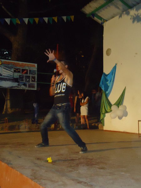 Дима Попович