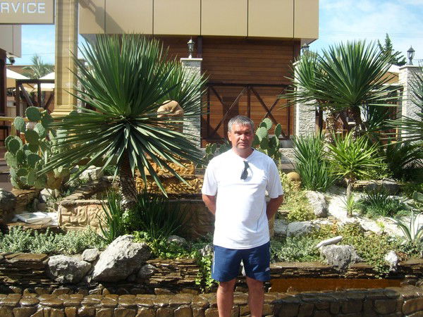 Виктор Папин