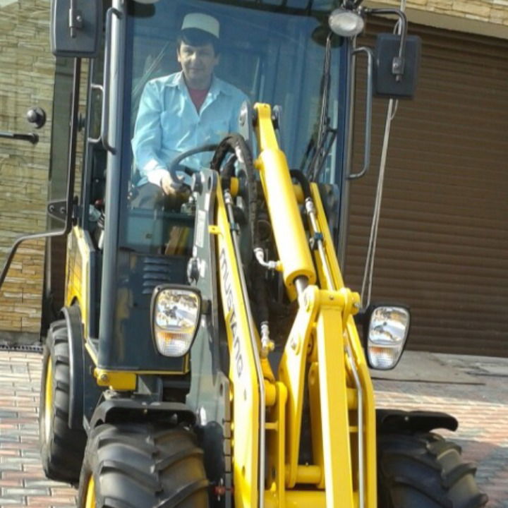 Рустам Абдурахманов