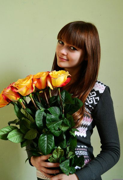 Юля Власова