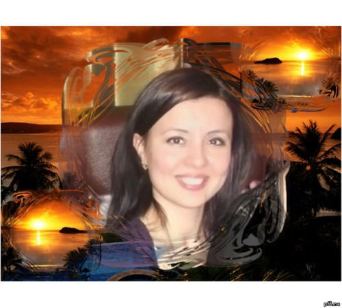 Алена Холова