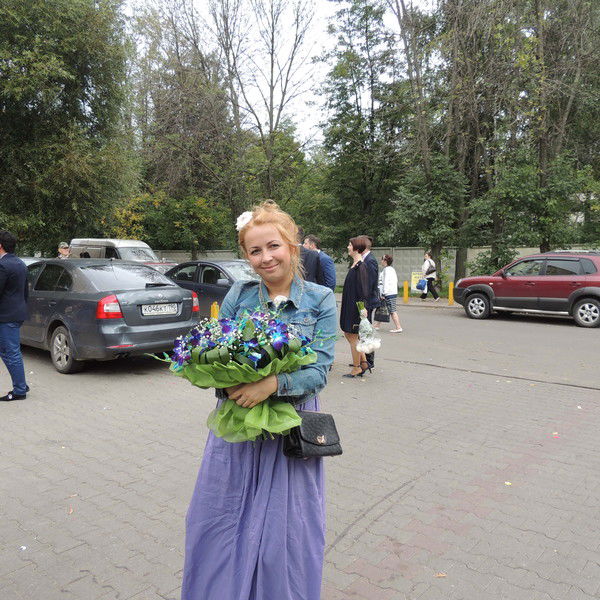 Аня Королева