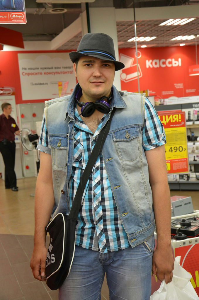 Антон Ступак