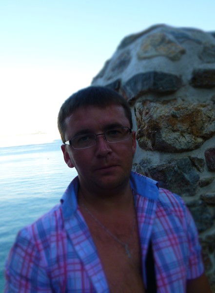 Владимир Мартынов