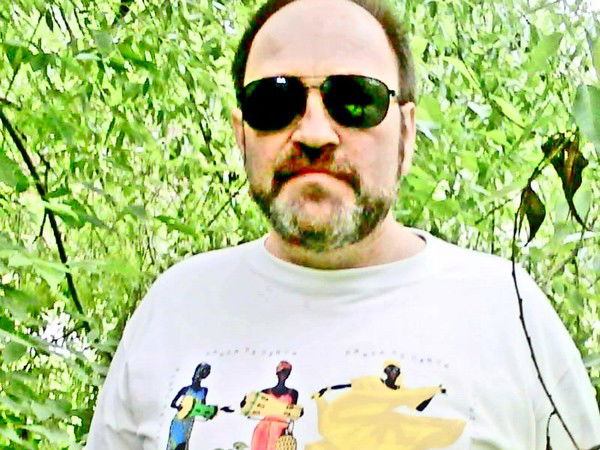 Виктор Тихонов