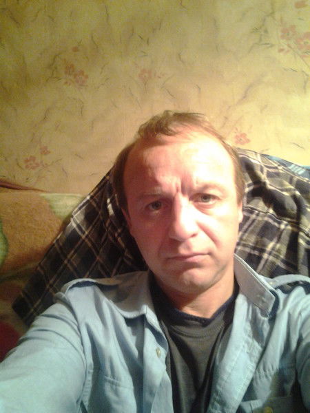 Виктор Изотов