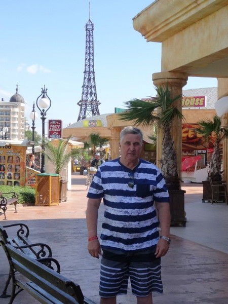 Владимир Наумкин