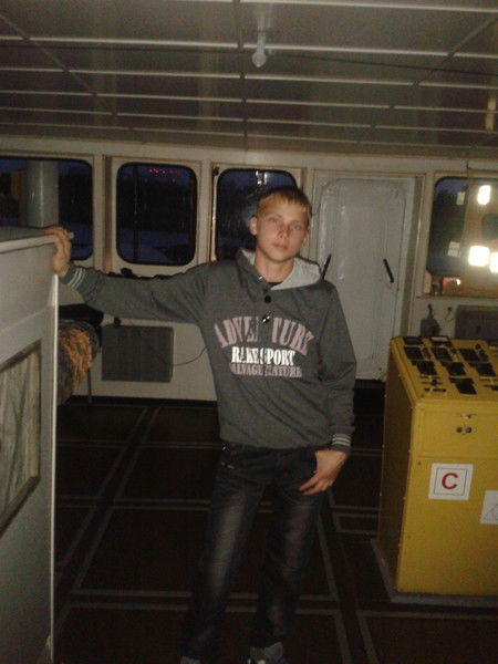 Евгений Петров