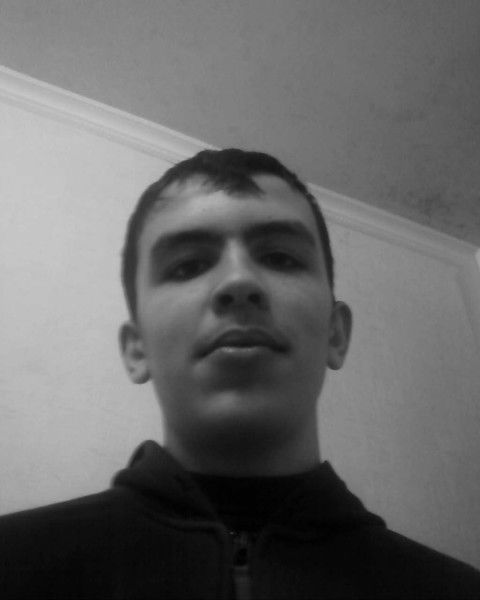 Максим Гарнов