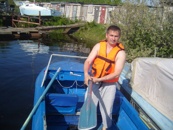 Олег Хакимов