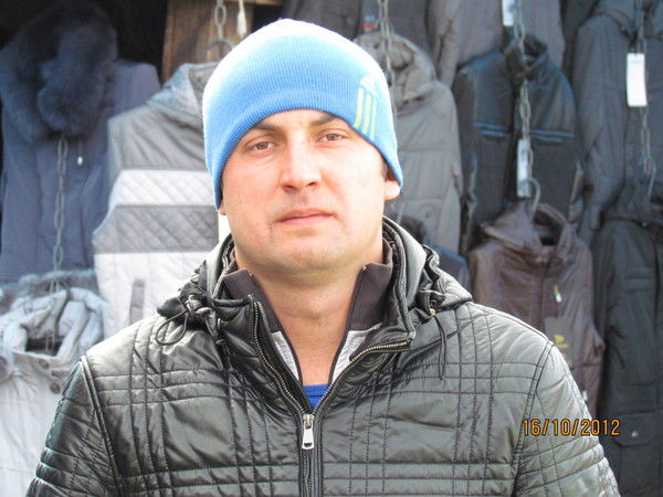 Денис Устюжанин