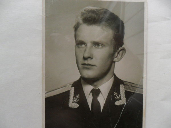 Леонид Ледок