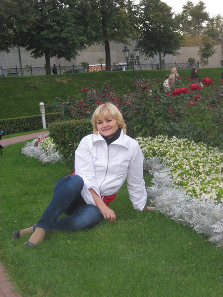 Александра Лесных