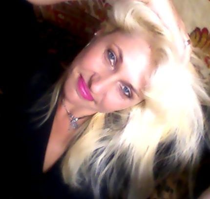 Елена Жесткова