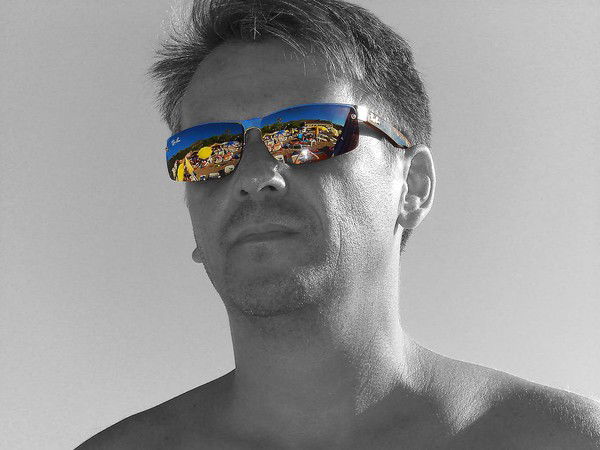 Александр Дюжиков