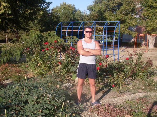 Владимир Степанов