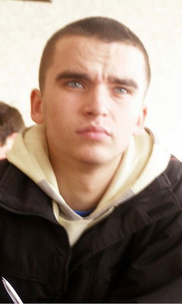 Женя Вельможко