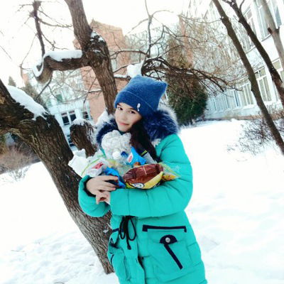 Кира Долголенко