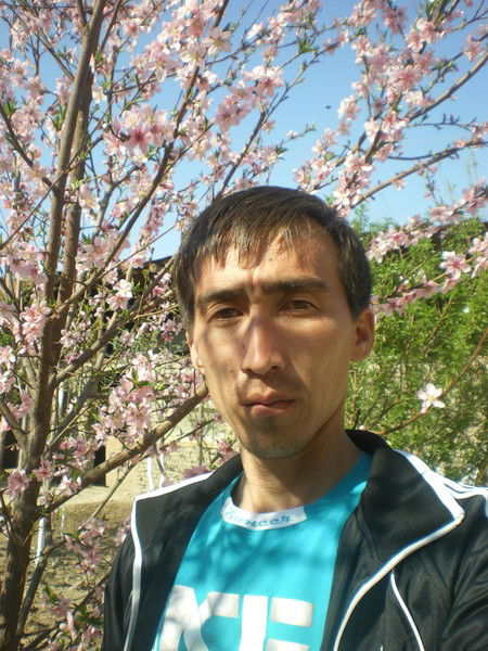 Jamshidbek Sharobiddinov