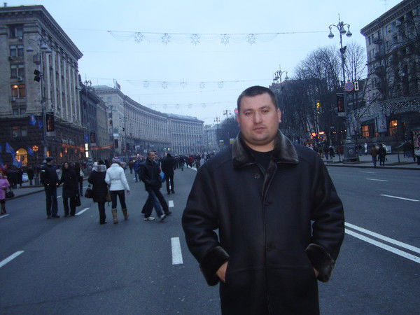 Виталий Николаенко