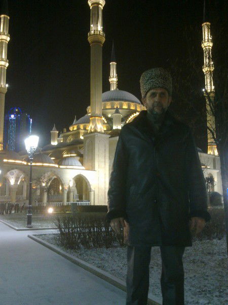 Адам Юсупов