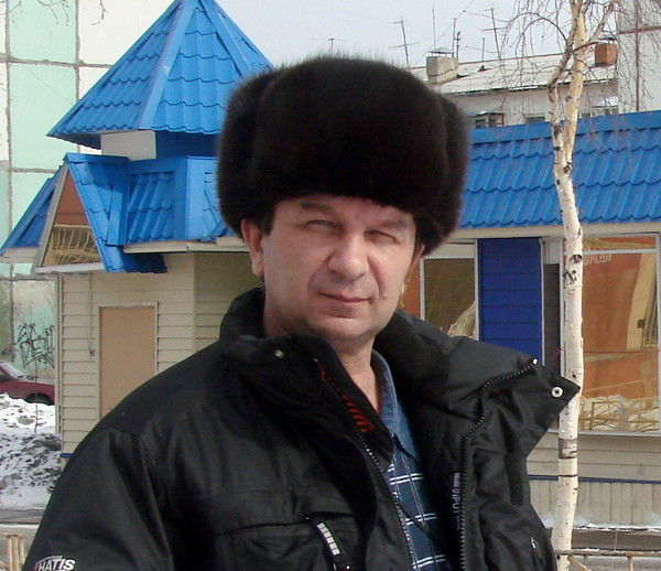 Леонид Булава