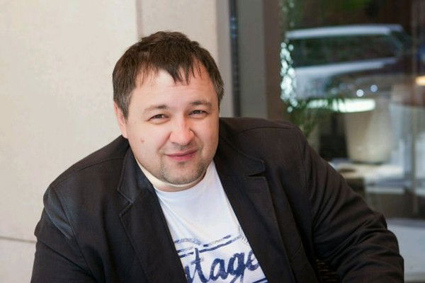 Виктор ********