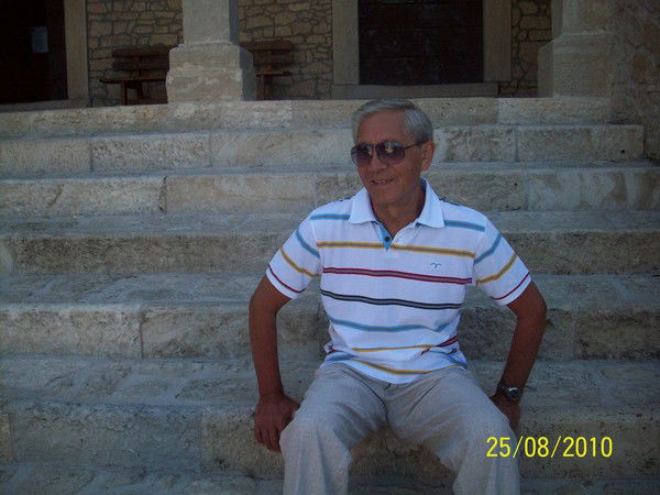 Неизвестно Неизвестно