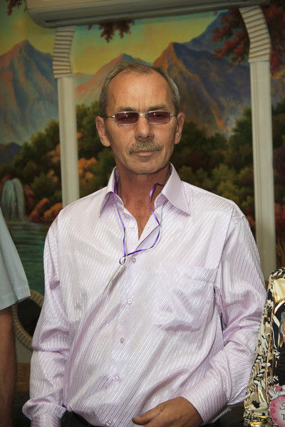 Владимир Костюченко