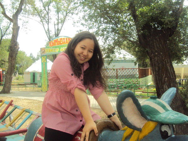 Арай Серикхан