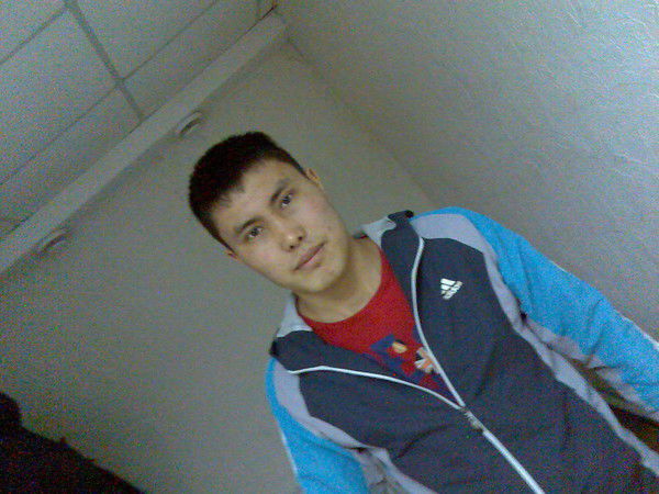 Сырым Шарипов