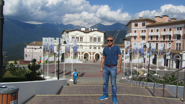 Александр Гапонов