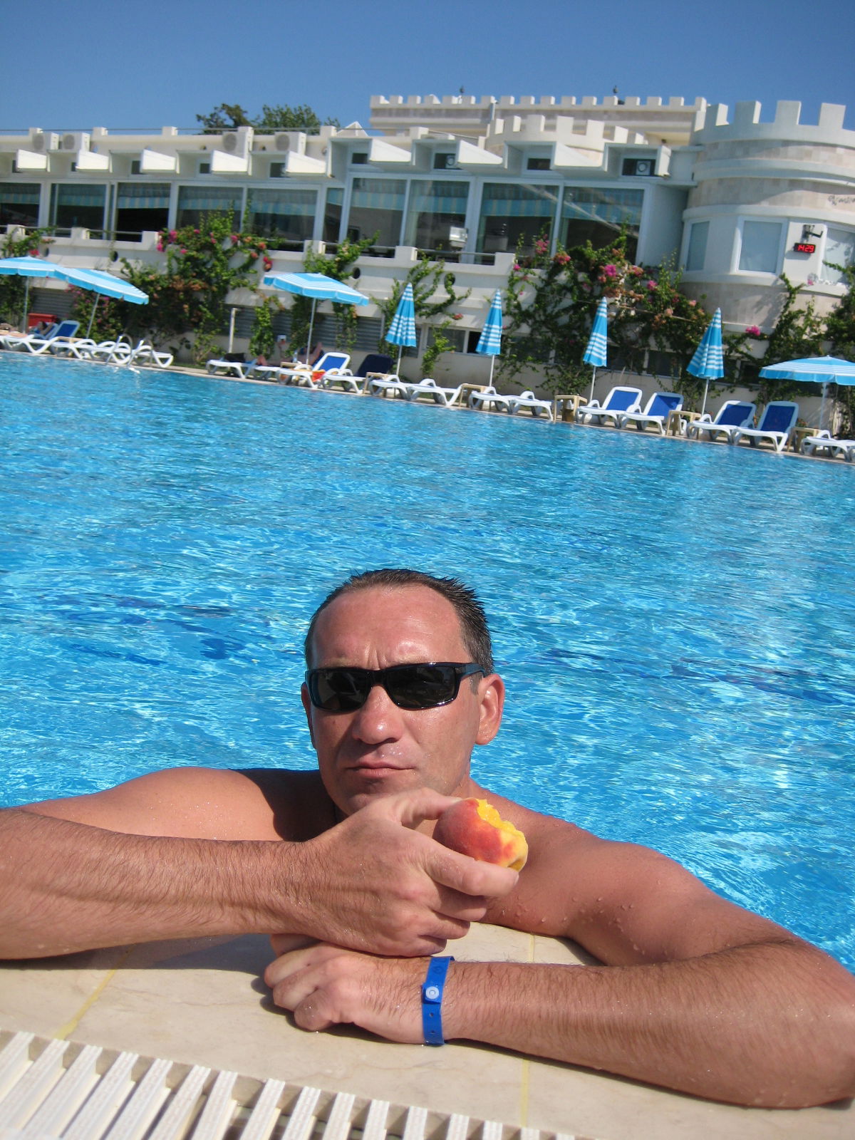 валера мартюничев