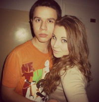 Антон Попов