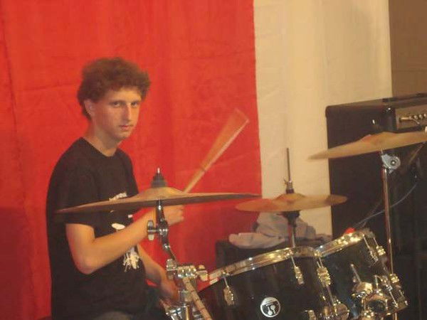 Саня Каланаков