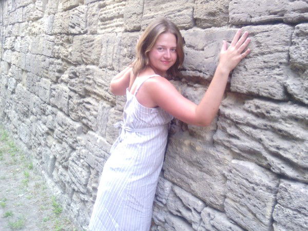 Анна Лузина