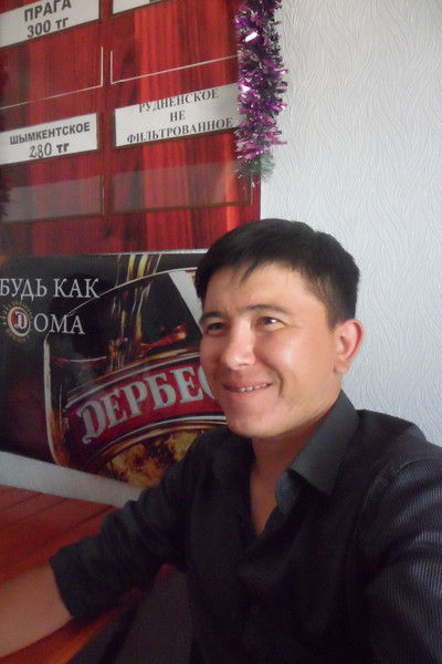 Асхат Исаков