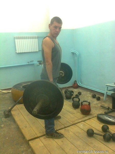 Алексей Лавренюк